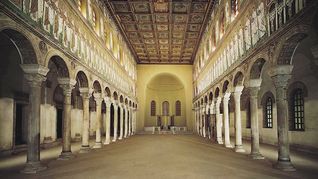 Basilica de San Apolinar en Rávena, Italia