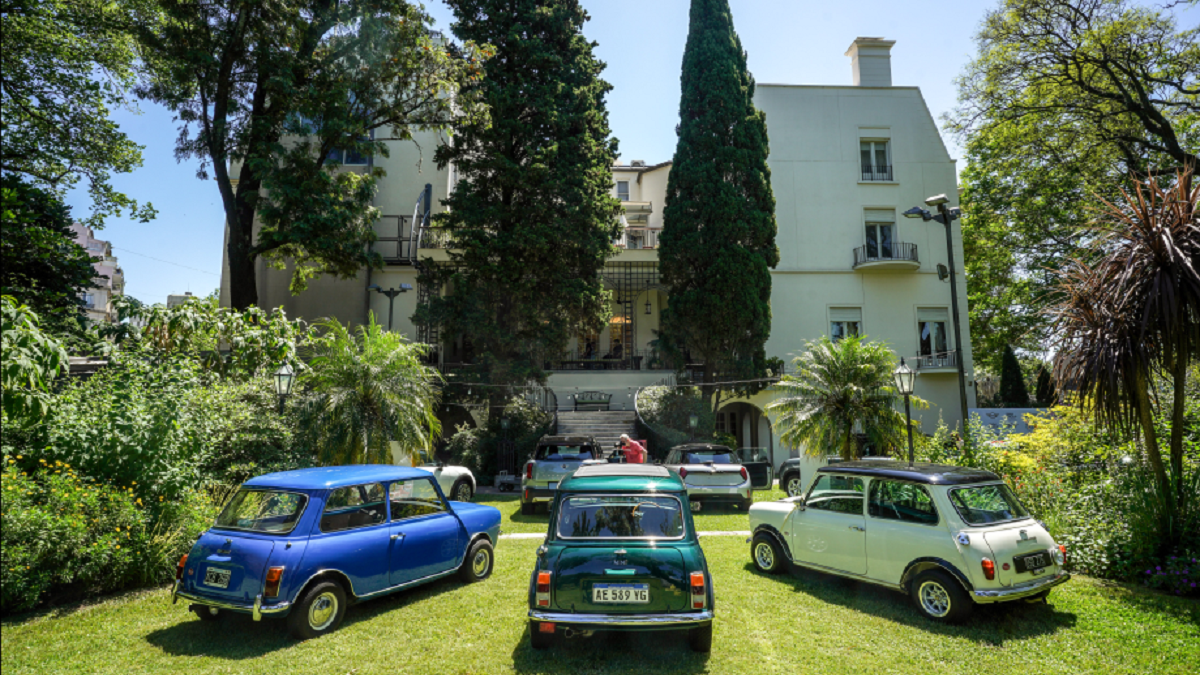 The new MINI Cooper 3 and 5 doors and the new MINI Countryman are launched The new MINI Cooper 3 and 5 doors and the new MINI Countryman are launched