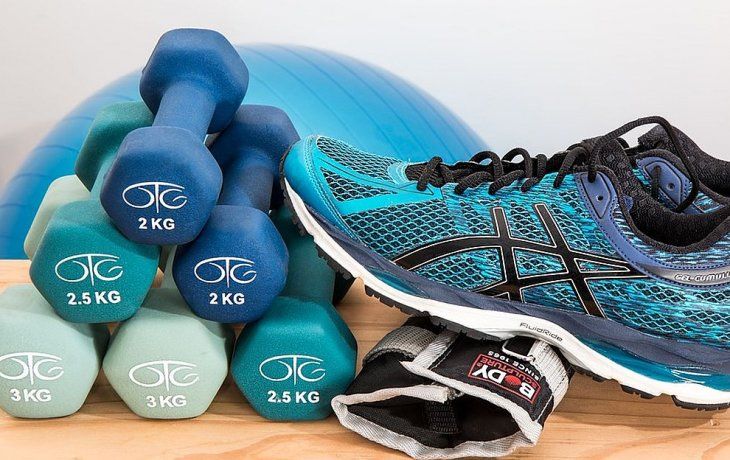 Cardio o pesas: ¿cuál es el mejor ejercicio para quemar calorías?