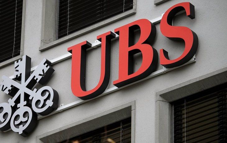 los credit default swap de ubs tocaron record de 11 anos tras la compra del credit suisse