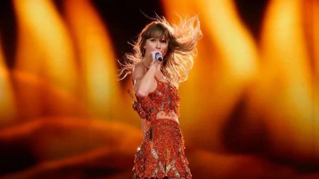 El color naranja es tendencia gracias a Taylor Swift y tiene un gran significado.