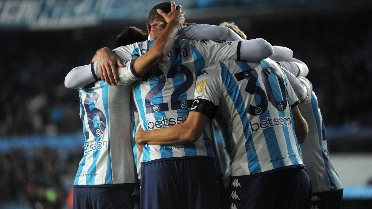 Racing receives Central Córdoba tonight: schedule, TV and formations