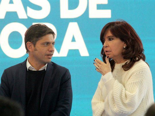 En medio de rumores de interna, Kicillof celebró la asunción de Cristina al frente del PJ.