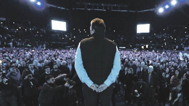 Orador. Segio Massa definió posición ante el FR el sábado pasado.