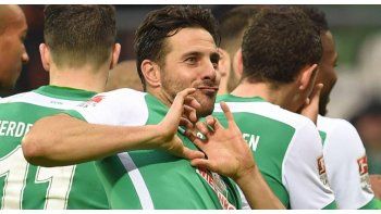 Claudio Pizarro jugará en Werder Bremen por quinta vez en su carrera.