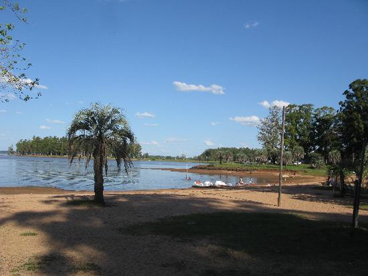 Salto Grande Lake, in the municipality of Concordia. Salto Grande Lake, in the municipality of Concordia.