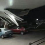 el viento destrozo el techo del hospital de benito juarez por el temporal que azoto al sur de la provincia el viento destrozo el techo del hospital de benito juarez por el temporal que azoto al sur de la provincia