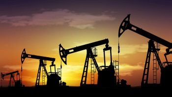 mas presion para naftas: petroleo toco maximo de seis meses