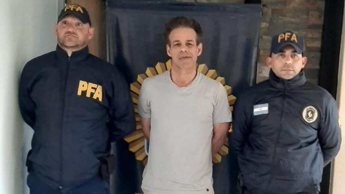 Fred Machado ser extraditado a EEUU este mircoles: parte desde Ezeiza rumbo a Texas