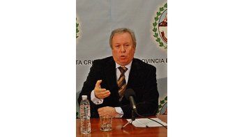 Daniel Peralta.