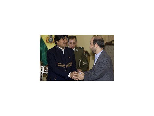 Evo Morales se reunió con el ministro de industria y minería Iraní, Ali Akbar Mehravian