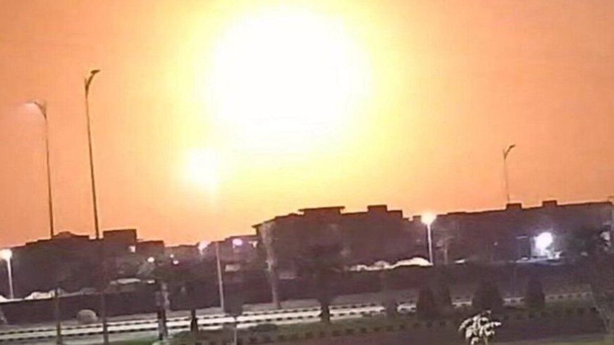 India launches attacks on Pakistan
