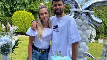 “¡Feliz cumpleaños, amor mío! Ya es el segundo que pasamos juntos y estoy feliz de que así sea, fue lo que expresó Calzetti en las redes.