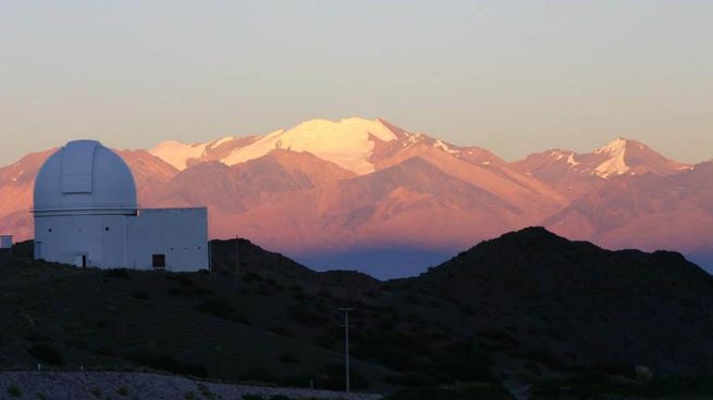 El Parque Nacional el Leoncito es uno de los principales atractivos de Barreal.