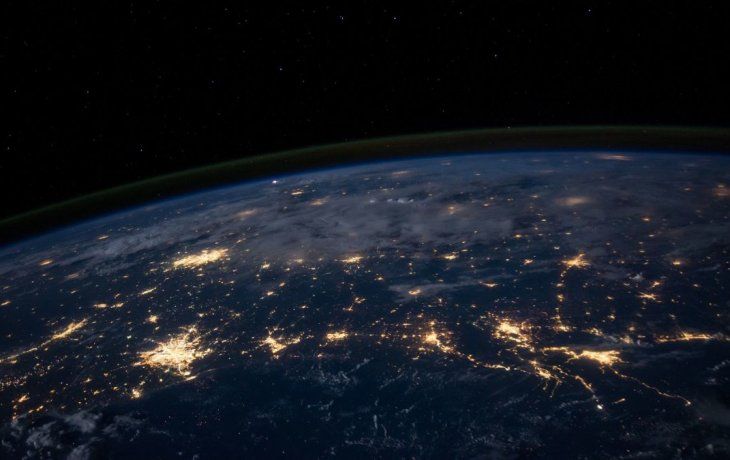 NASA fabricó un perfume con aroma a espacio y lo venderá en masa