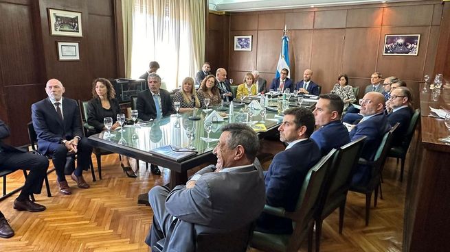 En una nutrida convocatoria, se realizó un intercambio de ideas con las distintas jurisdicciones de todo el país