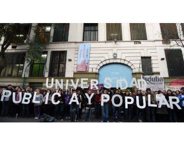 Desde la UBA señalaron que la gestión libertaria profundiza la crisis de la educación superior. Desde la UBA señalaron que la gestión libertaria profundiza la crisis de la educación superior.