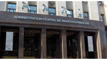 Impuesto PAIS: los bonos emitidos en dólares por el Banco Central quedarán alcanzados por el tibuto