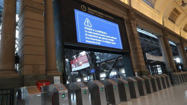 El Gobierno amplió las actividades definidas como esenciales que deben garantizar el cumplimiento de servicios mínimos durante un paro. 