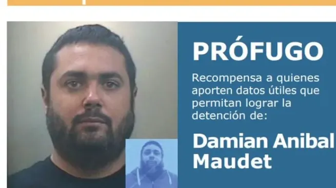 El prófugo tiene 43 años.