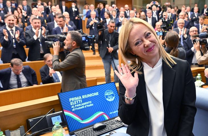 Giorgia Meloni. Giorgia Meloni.