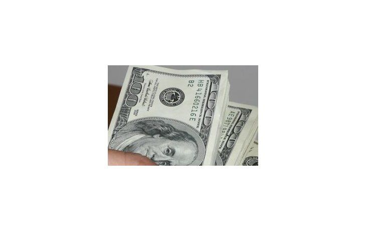 La semana pasada el dólar oficial acumuló un avance de tres centavos.