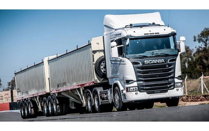 Schiaretti impulsará la circulación de bitrenes en Córdoba