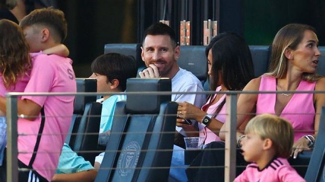 Messi vio el partido de Inter Miami junto a su familia.