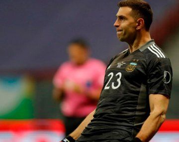 Emiliano Martínez palpita el Mundial con la selección argentina.