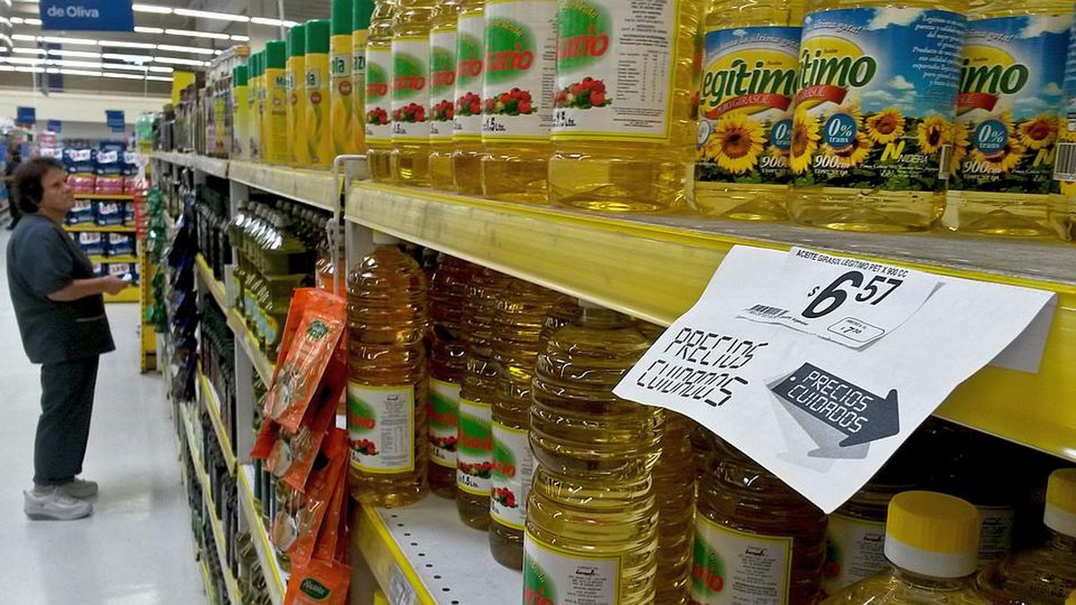 ANMAT prohibited the sale of a falsified sunflower oil that appeared to be a recognized brand