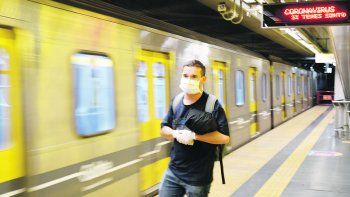 subtes: metrodelegados paralizaron la linea d por un reclamo salarial