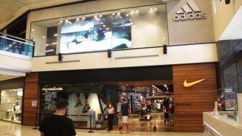 Reabren los shopping en CABA con precios altos pero descuentos.