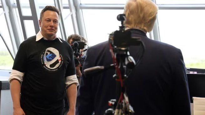 Elon Musk intentará ayudar a la campaña de un Trump que empieza a quedar atrás en las encuestas.