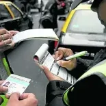 El incumplimiento de las leyes de circulación está penado a nivel nacional. El incumplimiento de las leyes de circulación está penado a nivel nacional.