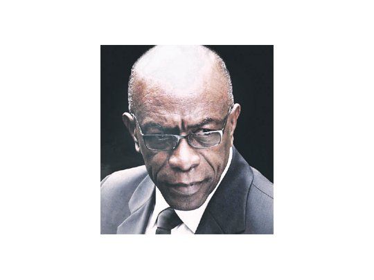El expresidente de la Concacaf Jack Warner afirmó tener en su poder los documentos necesarios para justificar sus dichos.