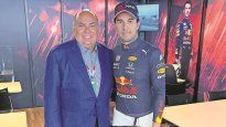 El padre de Checo Pérez, Antonio Pérez Garibay dijo que Seregio tuivo varios ofrecimientos para seguir en la Fórmula 1 este año pero ninguno con el nivel que él quiere.