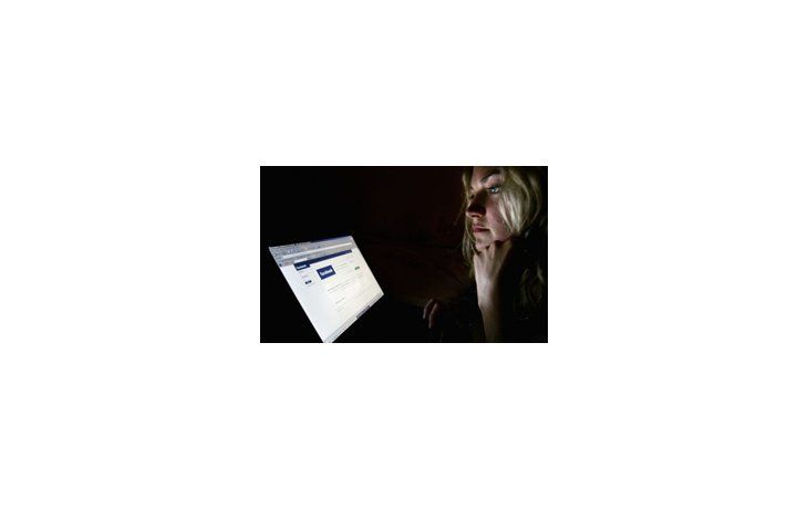 Facebook dejó sin podio a Yahoo! (es el tercer sitio más visitado en la web)