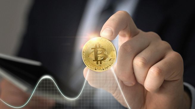 Bitcoin registra una leve caída, pero lucha por mantenerse en los u$s30.000