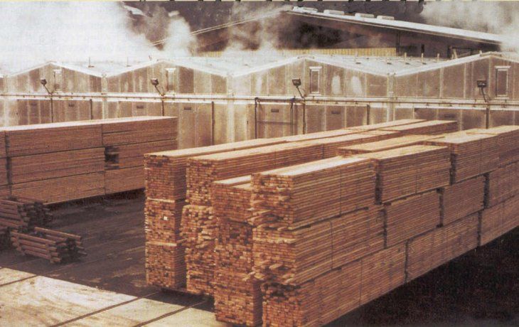 La madera, al ser un recurso renovable, se alinea con las prácticas de construcción sostenible.