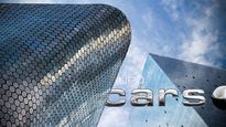 El Grupo Carso, del empresario Carlos Slim, asume el control de Telmex en 1990.