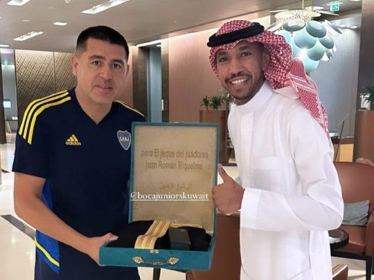 riquelme tunica.jpg