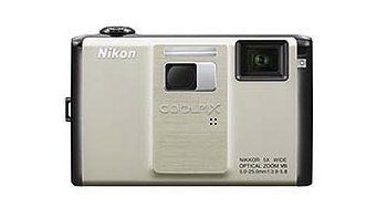 La Coolpix S1000.