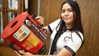 Ángela Karime Venegas Hernández ganó una medalla de oro en una competencia internacional de ciencia en Indonesia.