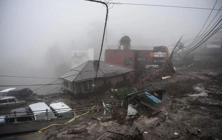 Fuertes lluvias dejan dos muertos y una veintena de desaparecidos en Japón