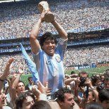 Murió Roberto Cejas, el hombre que llevó a Diego Maradona en andas en el Mundial de México 1986. Murió Roberto Cejas, el hombre que llevó a Diego Maradona en andas en el Mundial de México 1986.