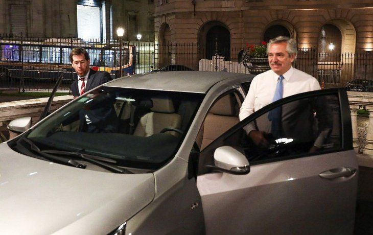 El secretario de Comunicación y Prensa de la Presidencia, junto al mandatario Alberto Fernández.