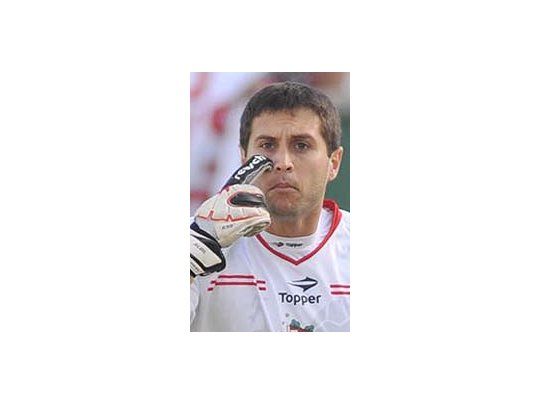 Albil fue titular en su primera práctica
