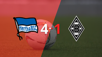 hertha berlin fue imparable y goleo 4 a 1
