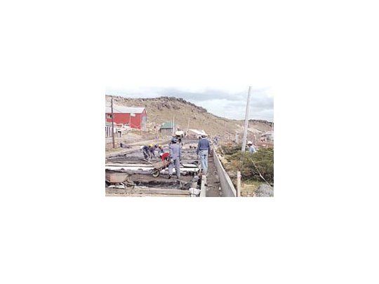 Nadie garantizaque fondosextra permitansanearcarencias en elsector de laobra pública.