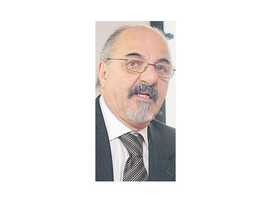 Carlos Tomada